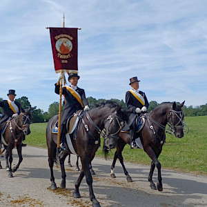 RFV Ailingen & Blutreitergruppe Taldorf feiern 25-Jahre-Jubiläum in Bad Wurzach