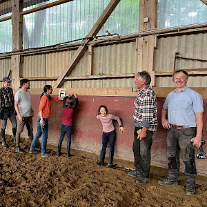 Merci: Hallenbande im Nahkampf besiegt, also quasi (fast) - starkes RFV-Helfer-Team im Einsatz!